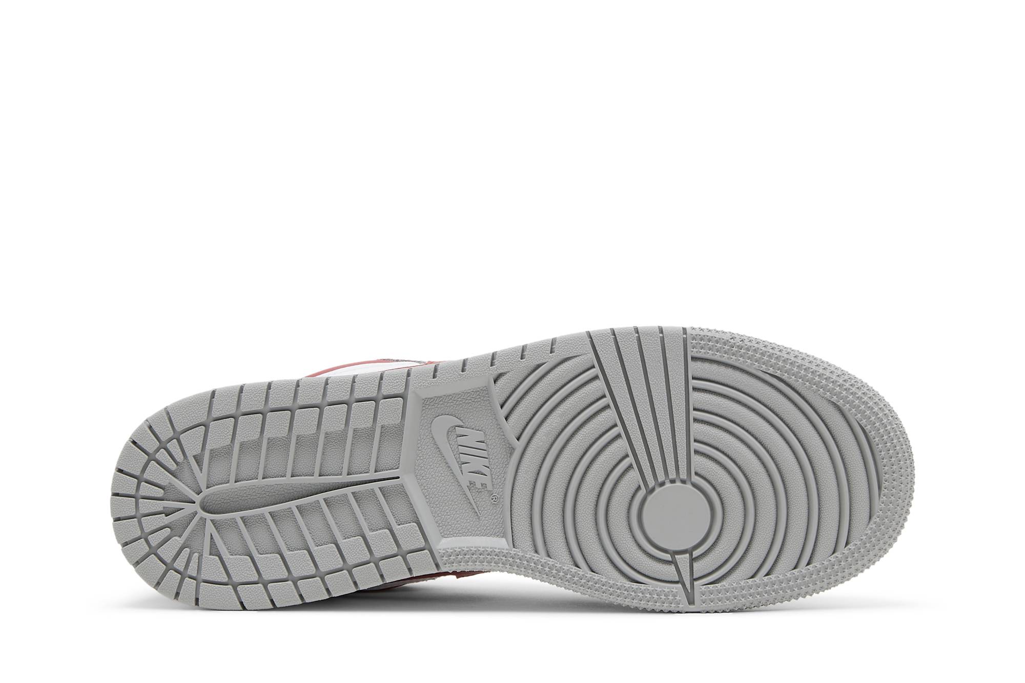 (Grade School) Air Jordan 1 Low SE 'Light Smoke Grey Gym Red' DM0589-016 - Image 4