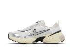 Nike Runtekk ‘Summit White’ FD0736-100 Wabasta store