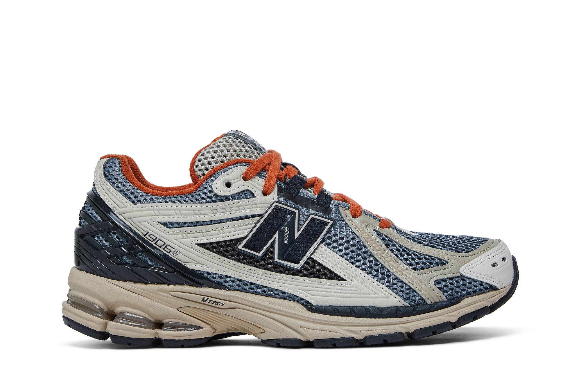 New Balance 1906R Blacktop Mindful Grey size? Exclusive M1906RSA Skidge