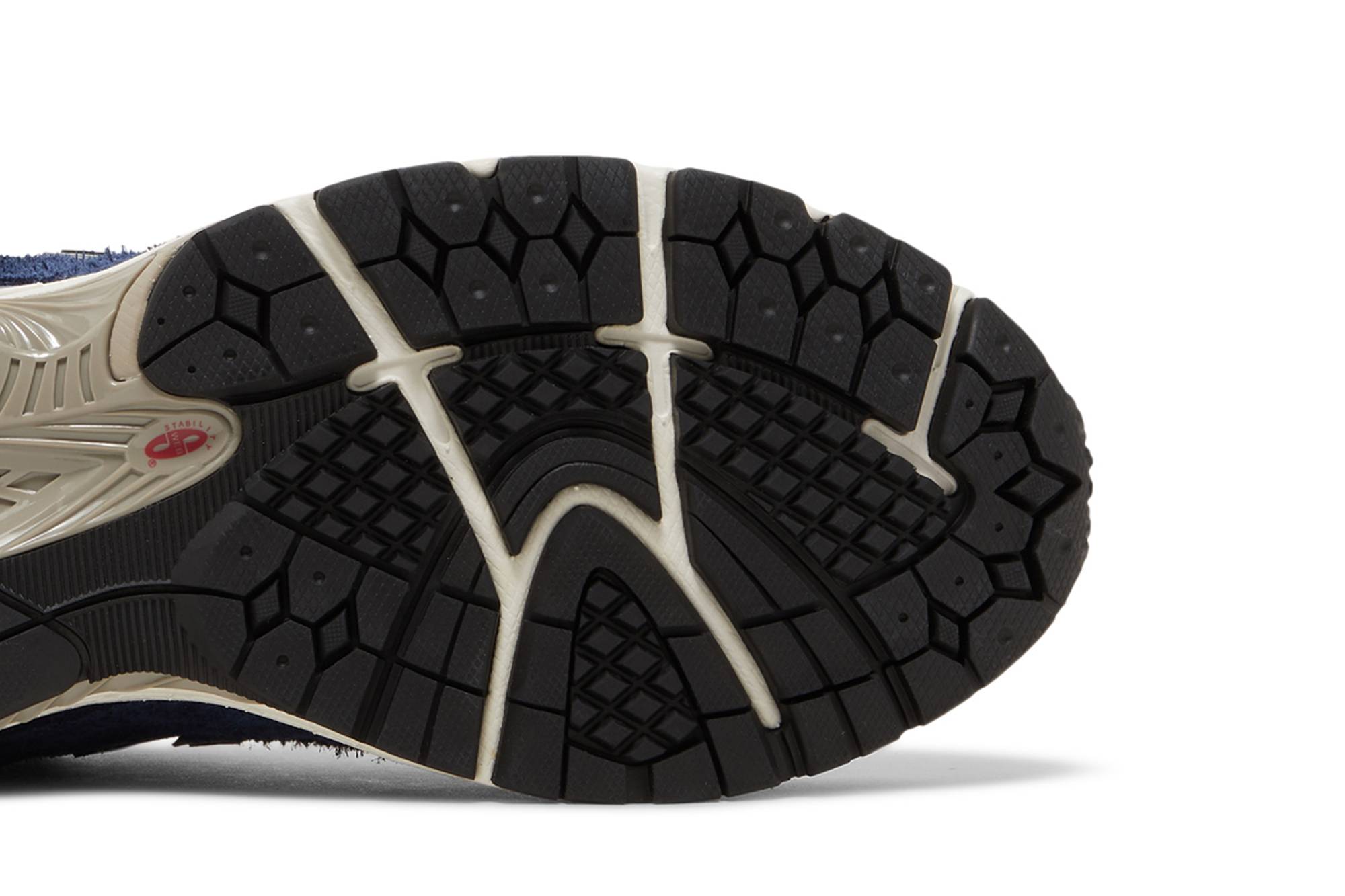 New Balance 2002R Protection Pack - Navy M2002RDK Skidge - Image 12