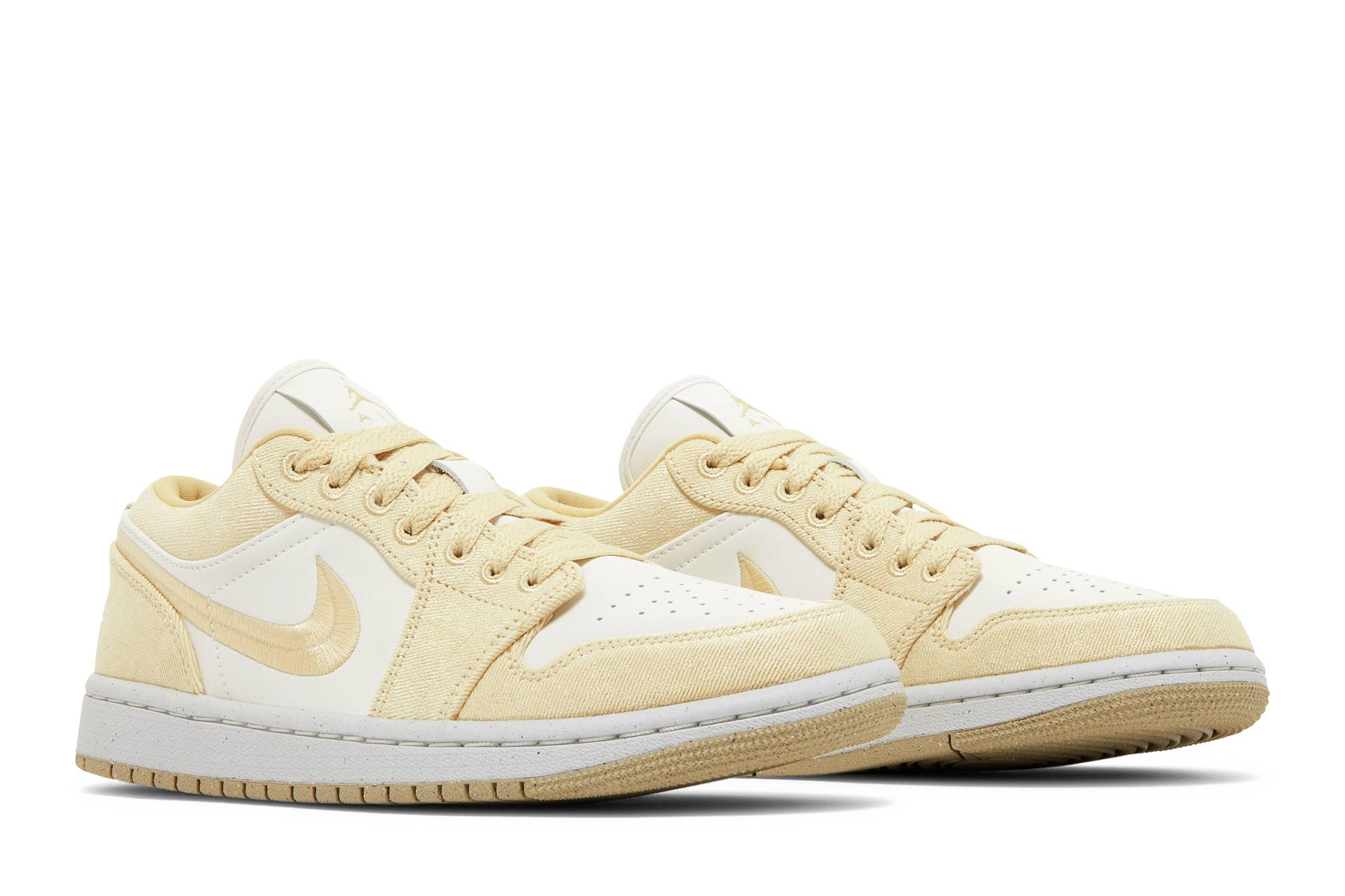 (Women) Air Jordan 1 Low SE Team Gold FN3722-701 Skidge – Image 8