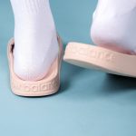 (W) New Balance Noritake x 200 Series Illustration Crossover Stylish Sports Slippers Pink SWF200NP WABT