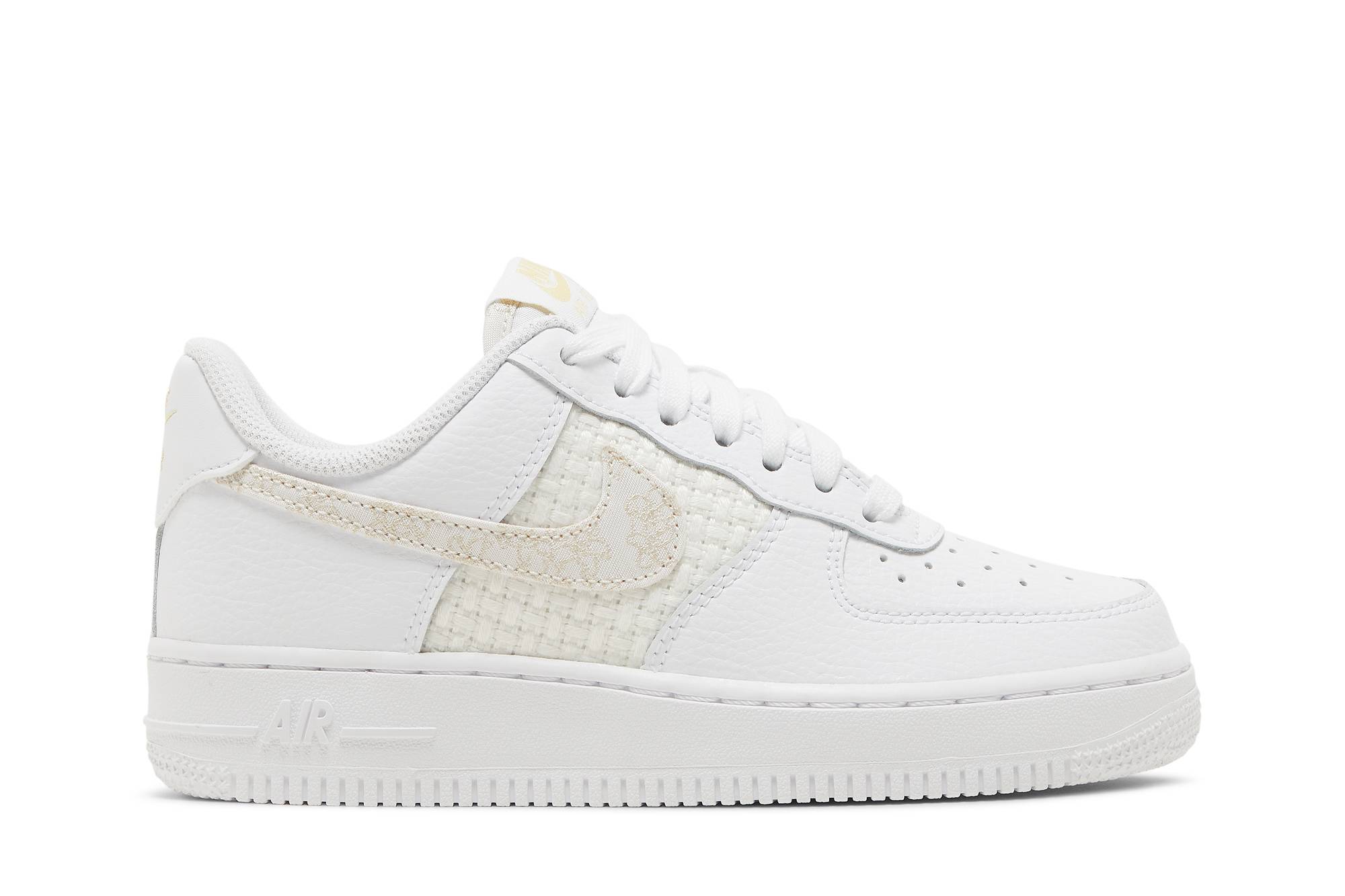 (Women) Nike Air Force 1 '07 SE 'Flower Swoosh' DO9458-100
